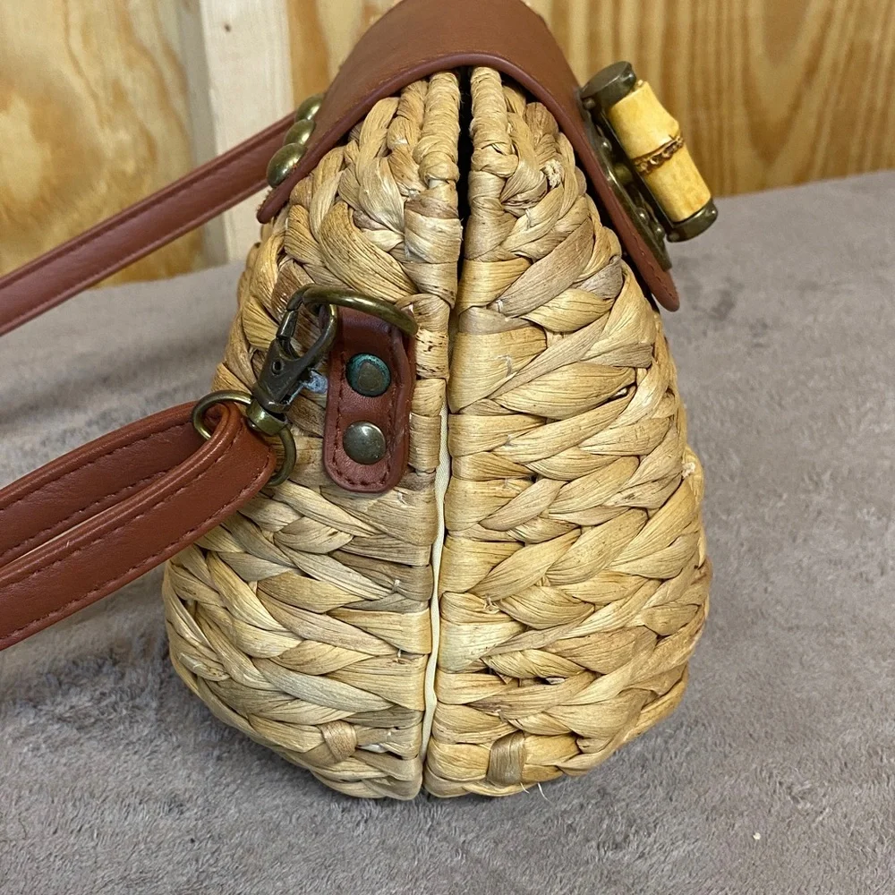 Sun and sand cross body /shoulder bag - Picture 2 of 9